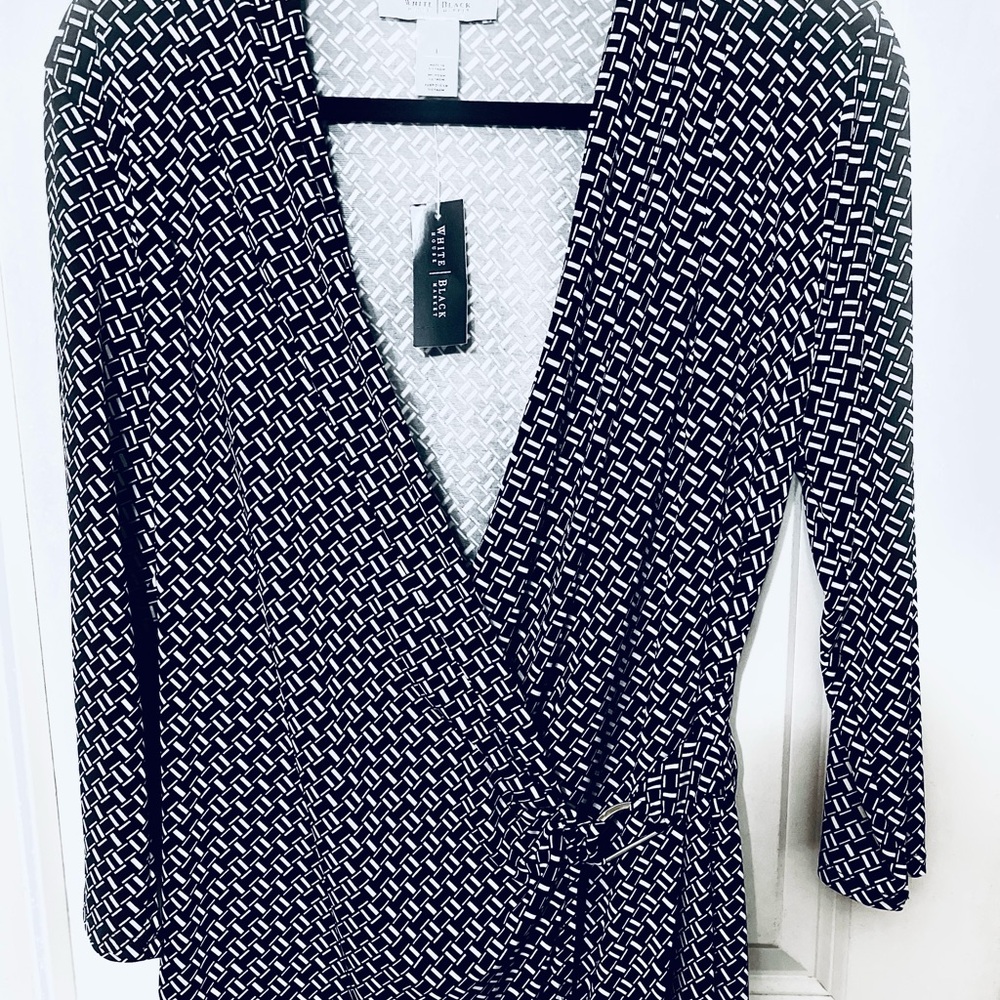 NWT Geometric Wrap Top